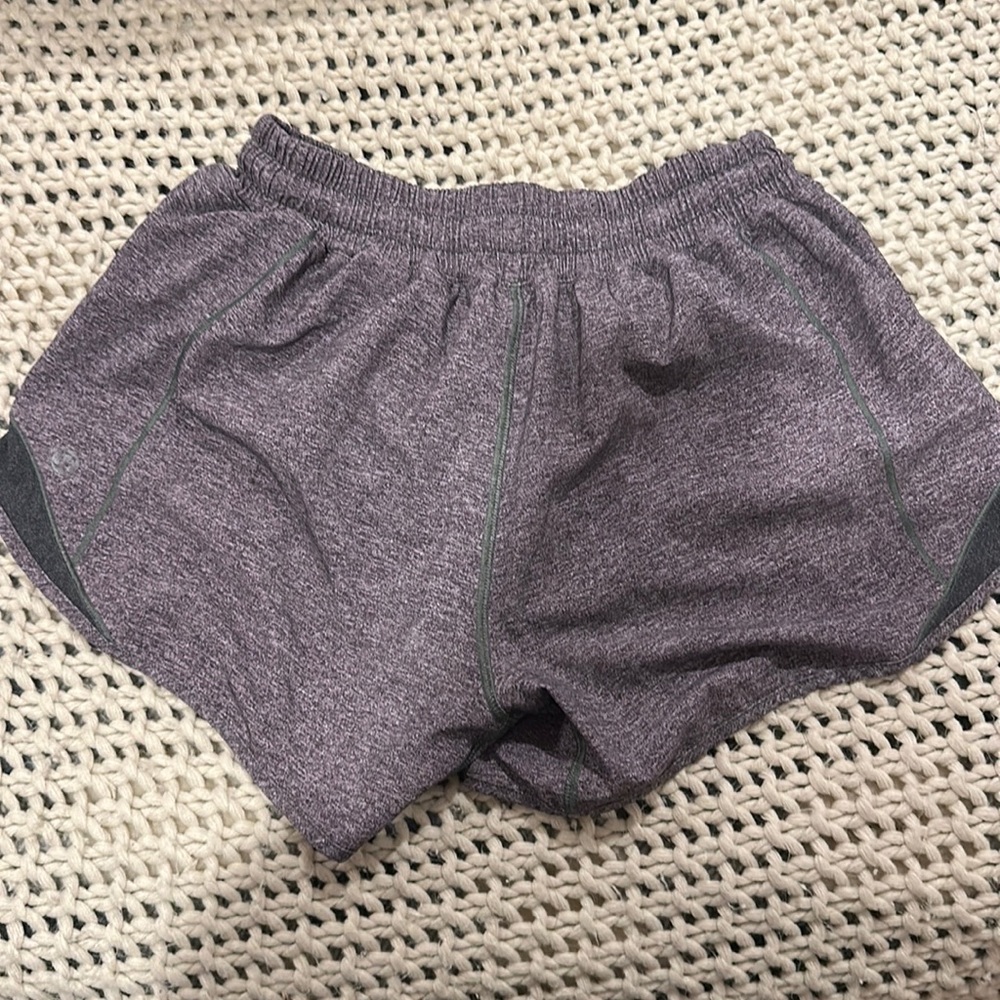 Hotty hot short! lululemon size 6!